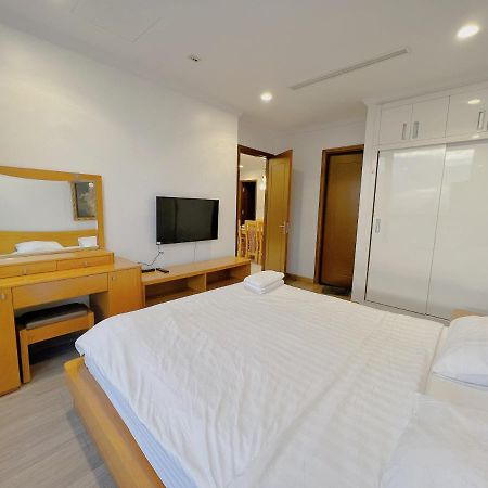 Homes By Christine - Vinhomes Central Park 胡志明市 外观 照片
