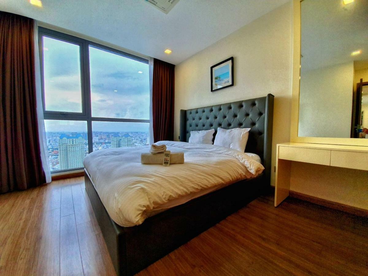 Homes By Christine - Vinhomes Central Park 胡志明市 外观 照片
