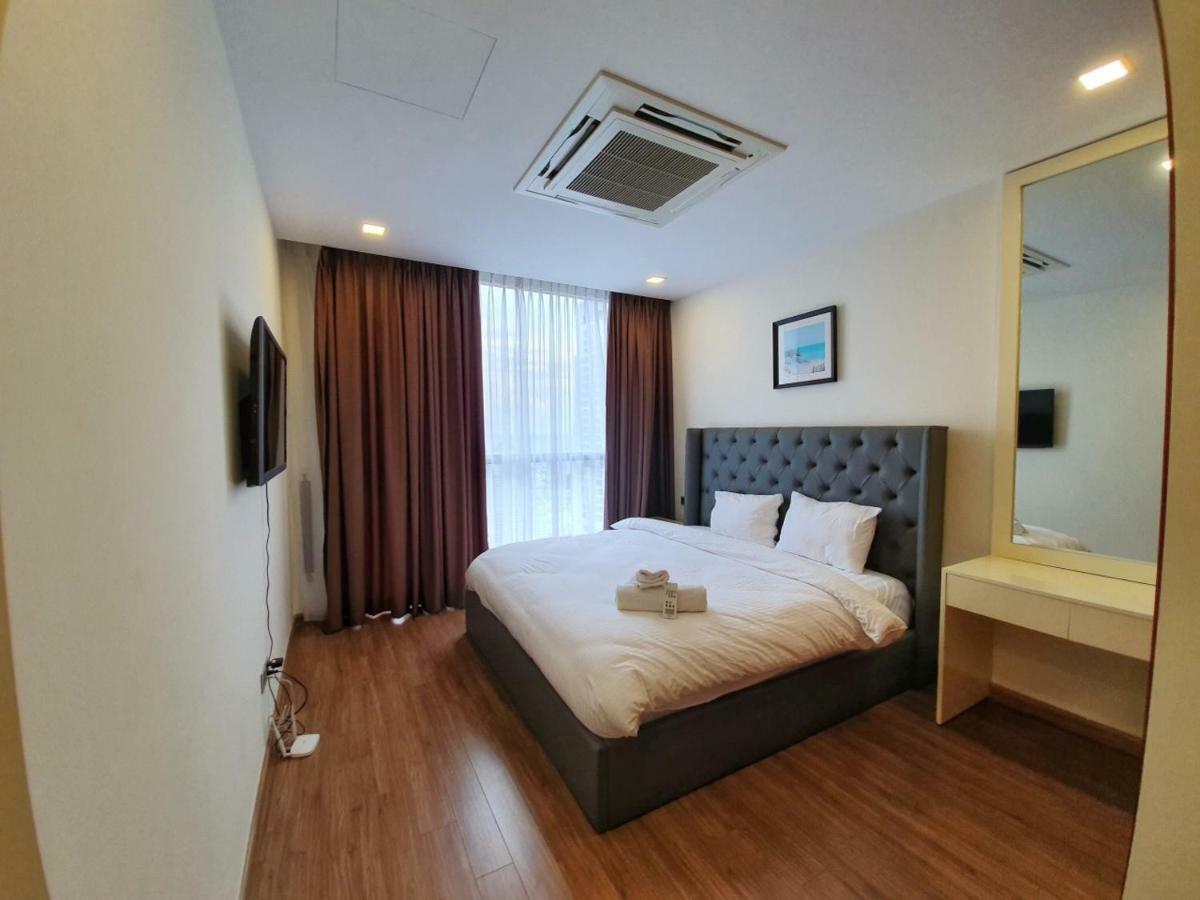 Homes By Christine - Vinhomes Central Park 胡志明市 外观 照片