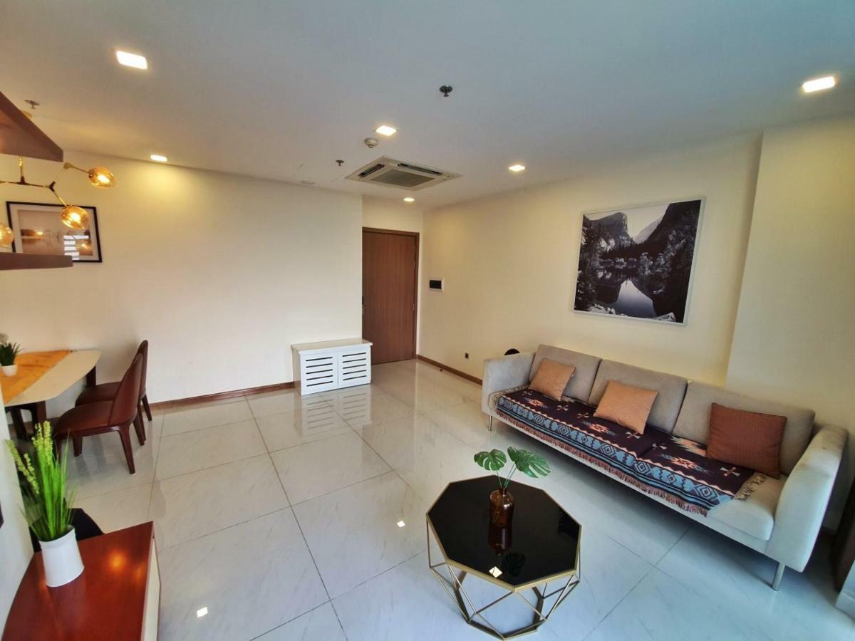 Homes By Christine - Vinhomes Central Park 胡志明市 外观 照片