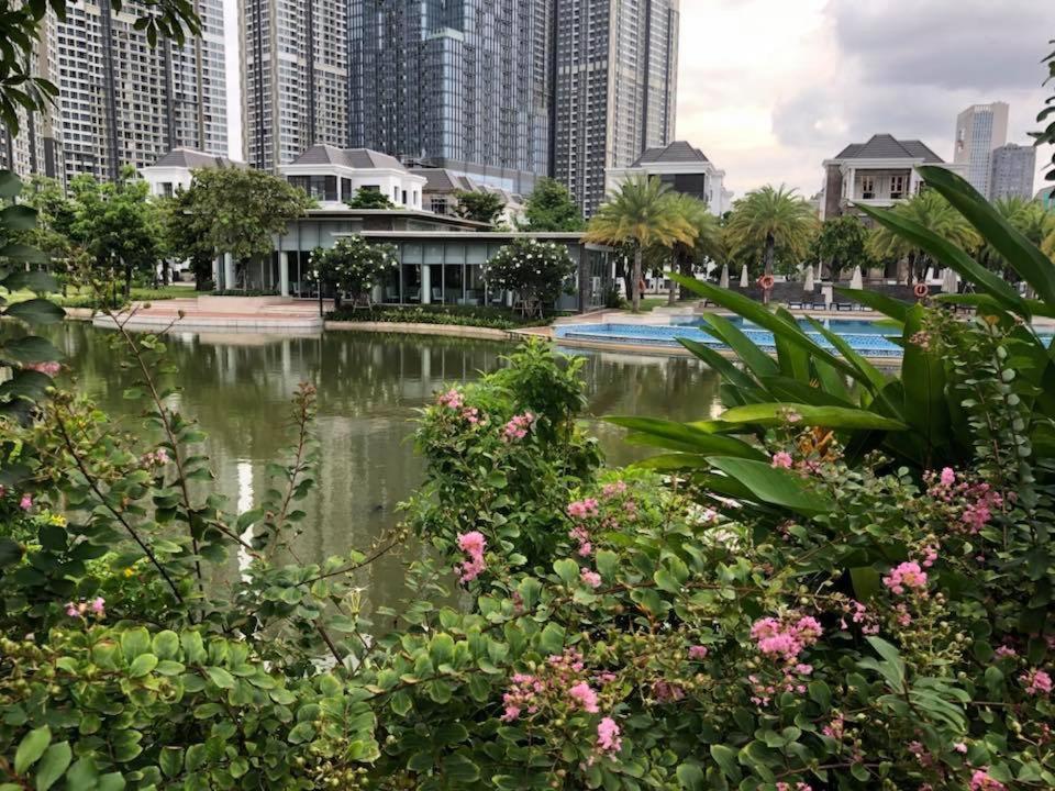 Homes By Christine - Vinhomes Central Park 胡志明市 外观 照片