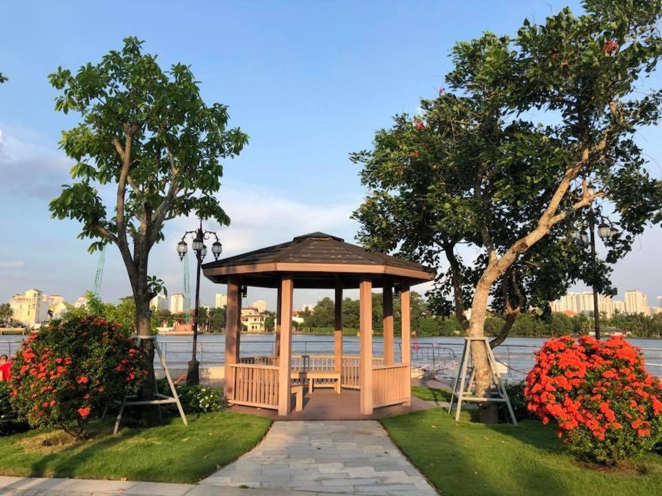 Homes By Christine - Vinhomes Central Park 胡志明市 外观 照片